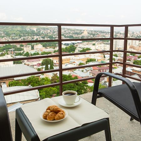 Vista Hotel Tiflis Dış mekan fotoğraf