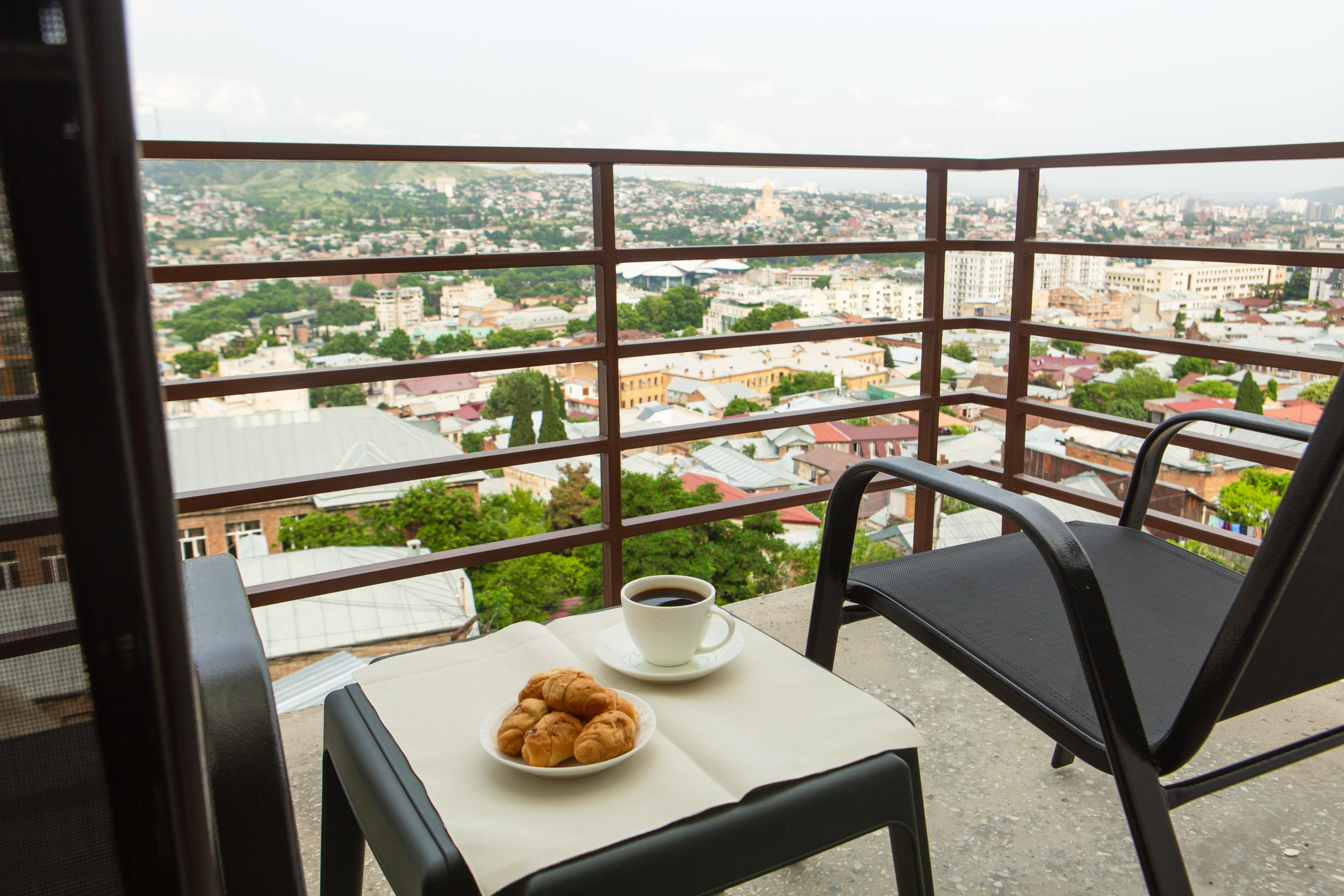 Vista Hotel Tiflis Dış mekan fotoğraf